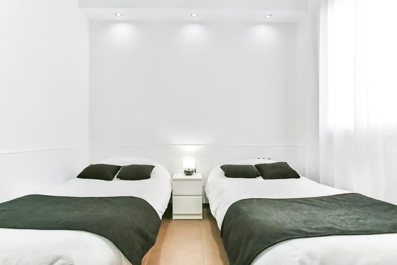 Laramond Barcelona Rooms Spanien