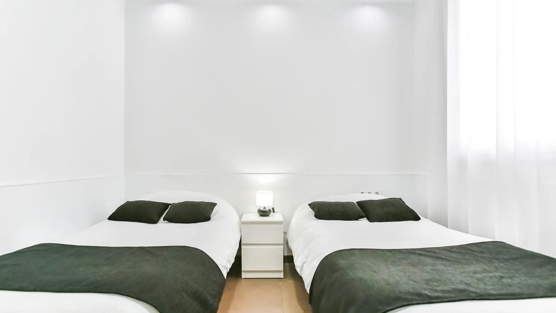 *** Gasthof Laramond Barcelona Rooms Spanien