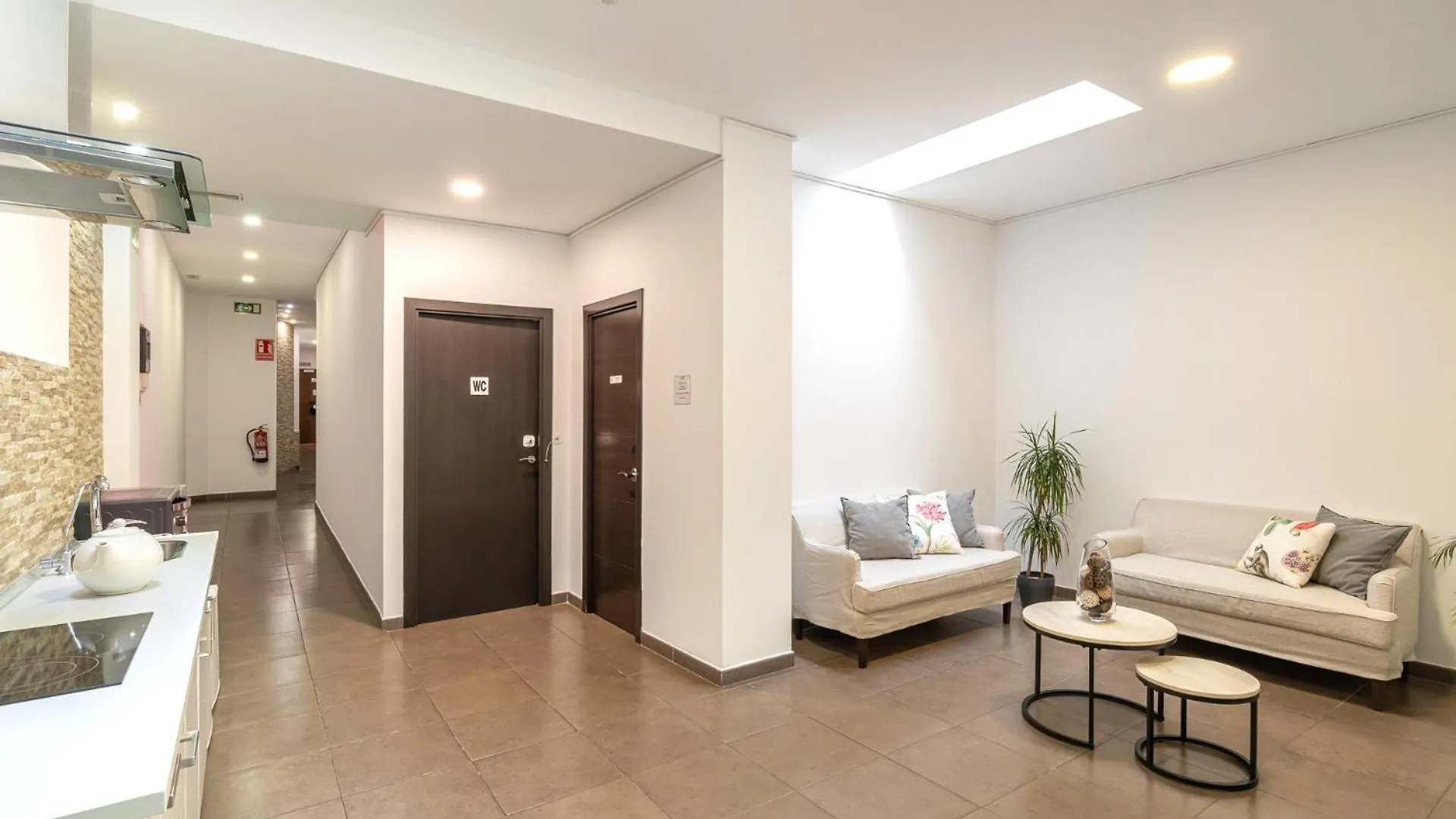Laramond Barcelona Rooms 3*,  Spanien