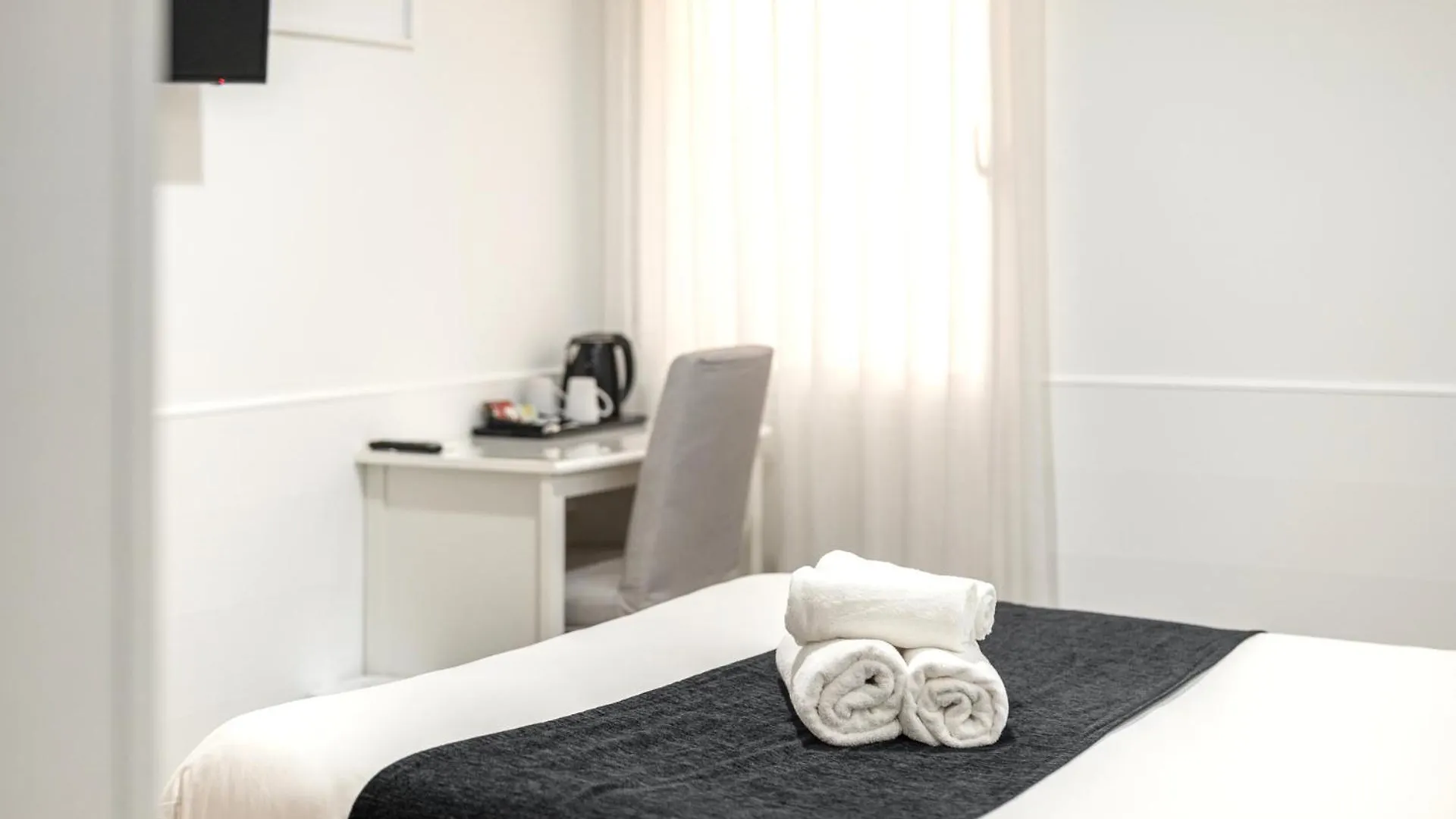 Laramond Barcelona Rooms Gasthof