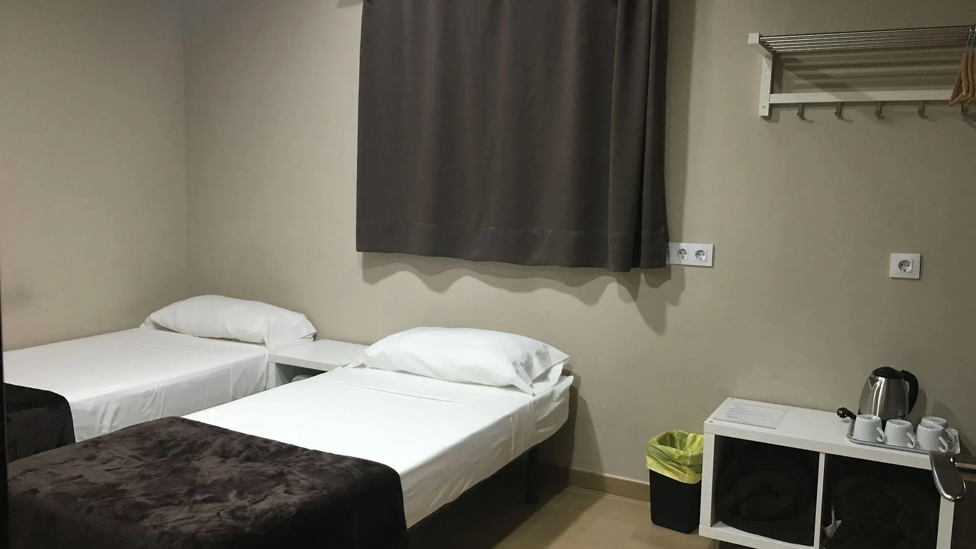 Laramond Barcelona Rooms 3*,  Spain